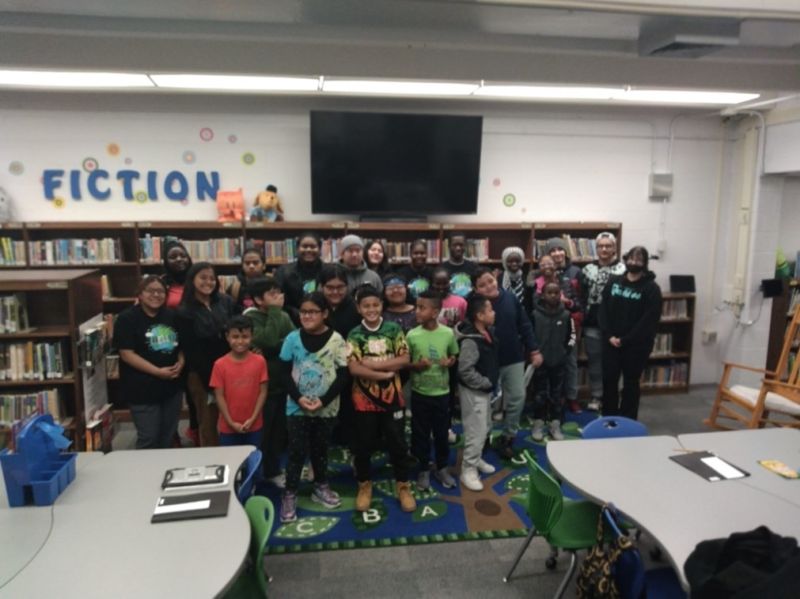 HELLO! HOLA! XIN CHÁO! BONJOU! HALO! Connecting high school and elementary ELs